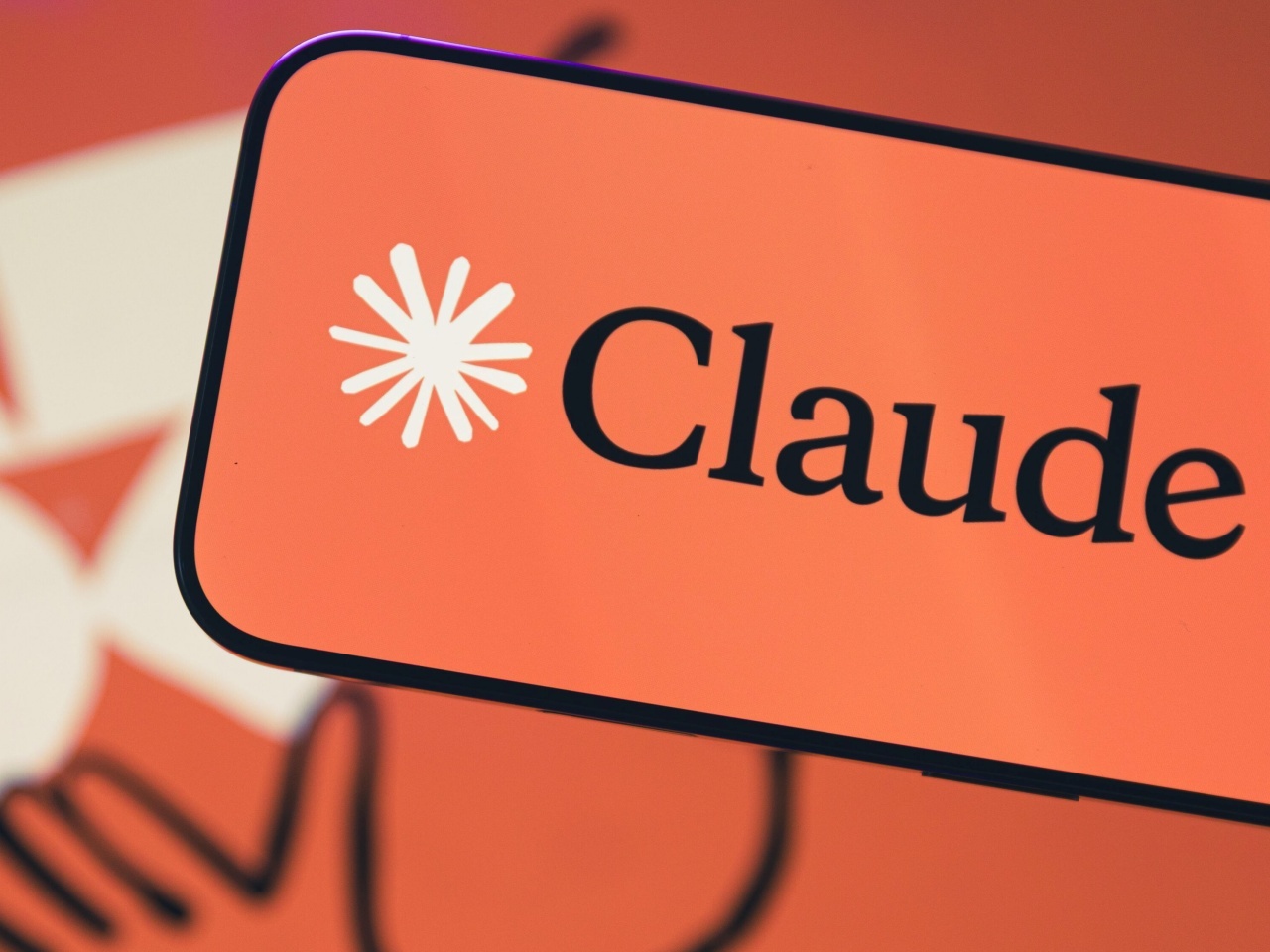Featured image: Claude 4
